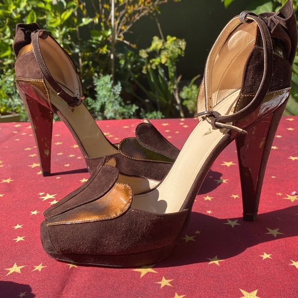 Prada structural Deco heels, Strap Sandals, Vintage - Picture 12 of 16